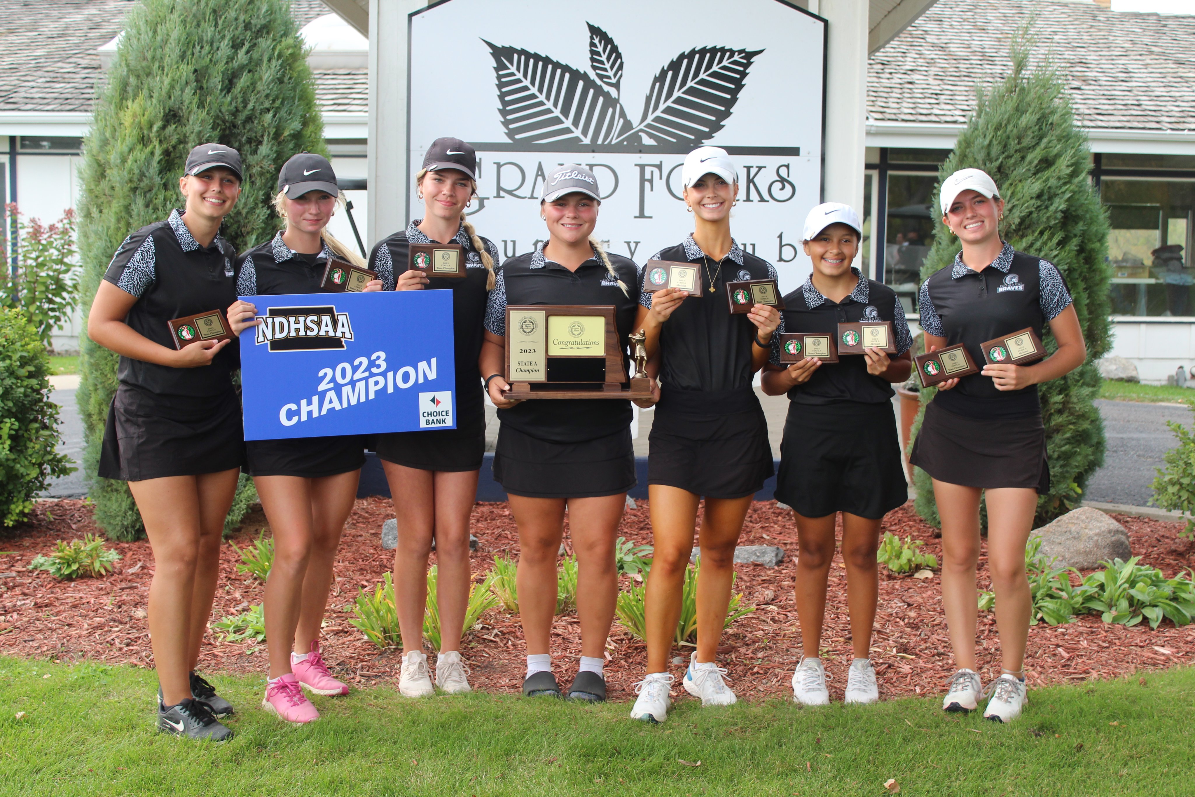 Mandan wins Class A title