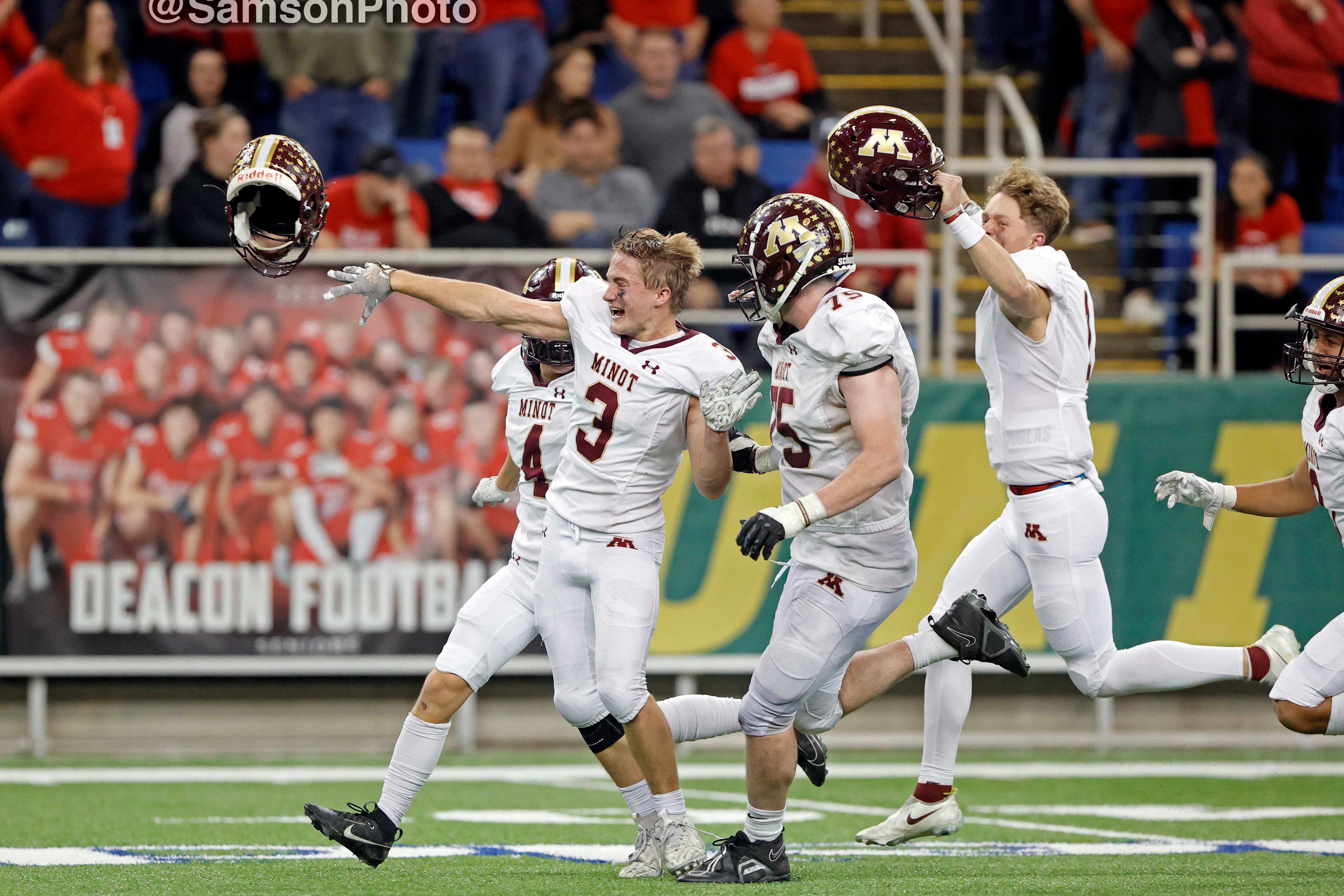 Minot High rallies to win AAA football title