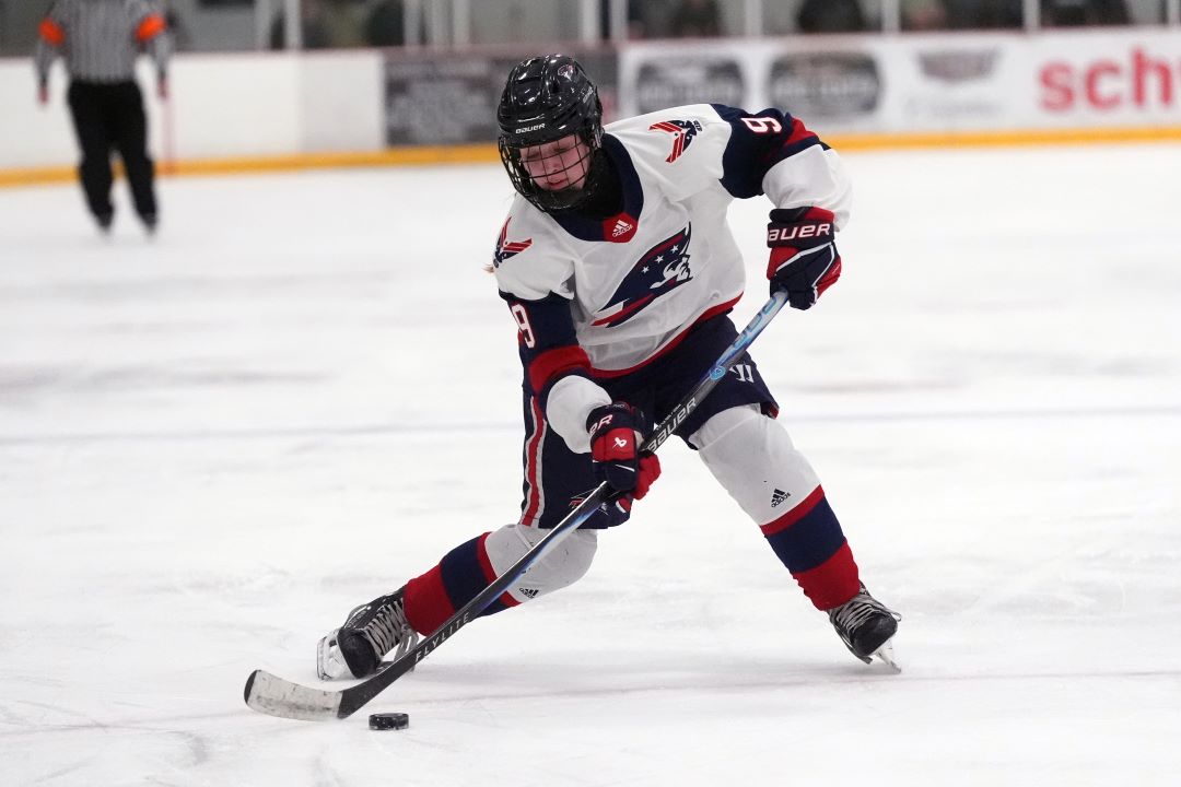 Girls Hockey
