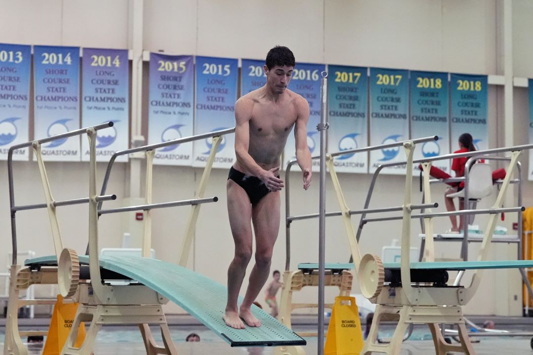 Boys Swim & Dive