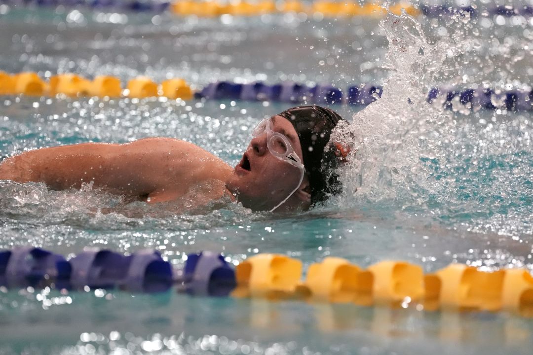 Boys Swim & Dive
