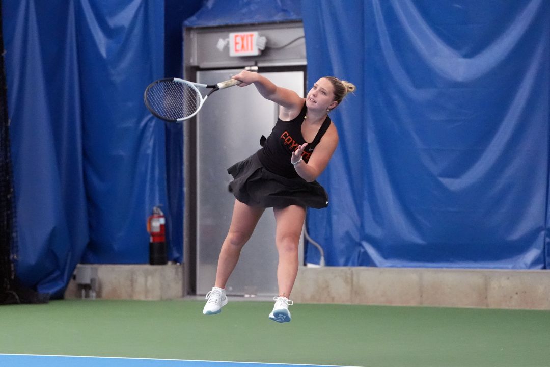 Girls Tennis